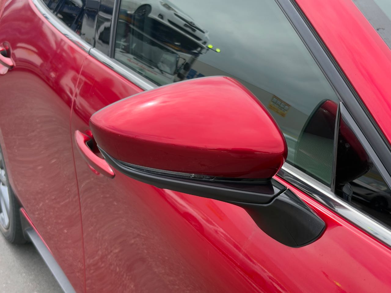 マツダ ＭＡＺＤＡ３　ファストバック