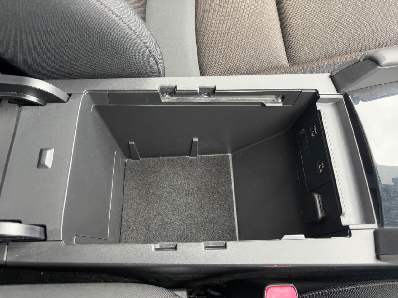 マツダ ＭＡＺＤＡ３　ファストバック