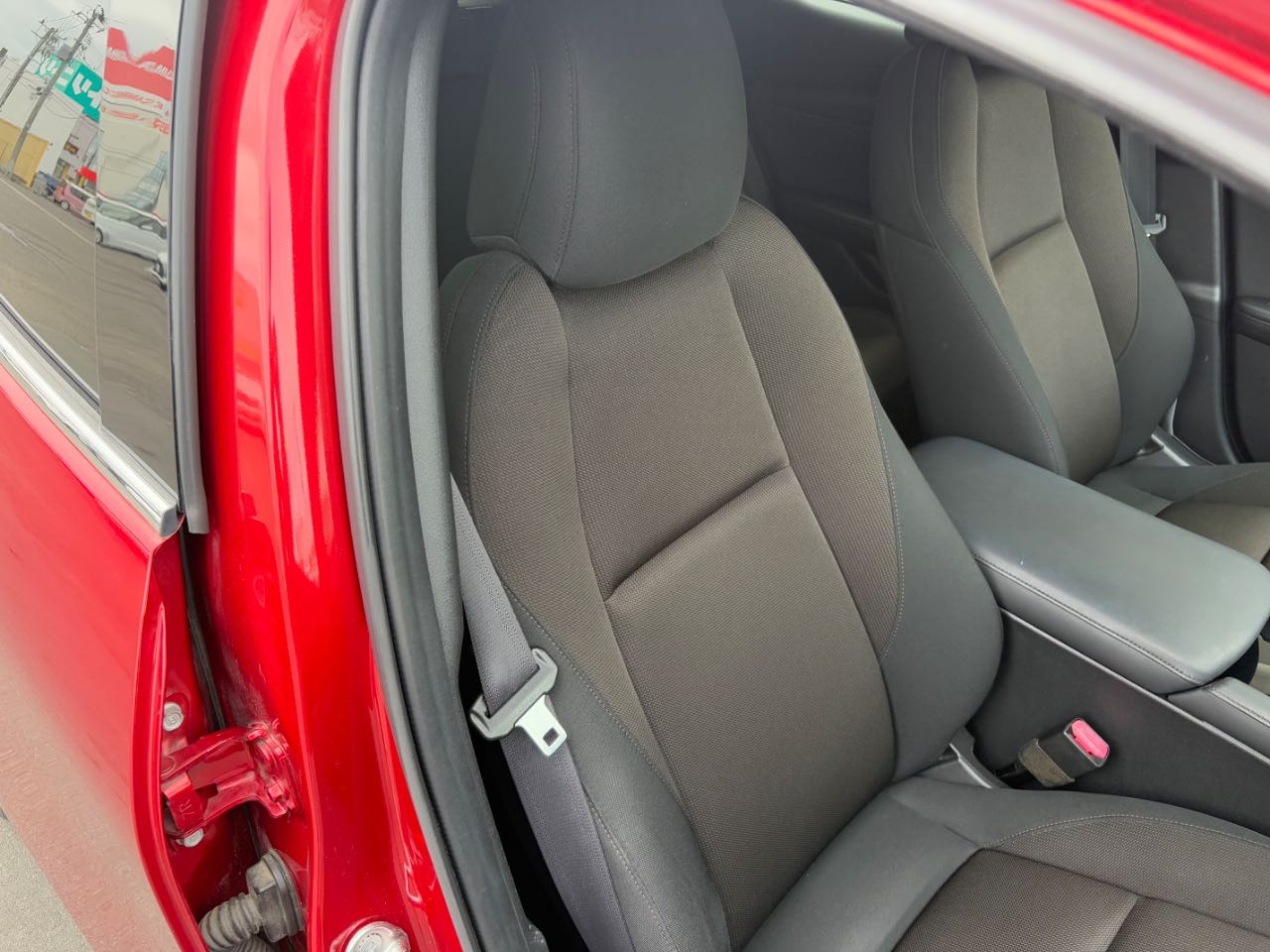 マツダ ＭＡＺＤＡ３　ファストバック