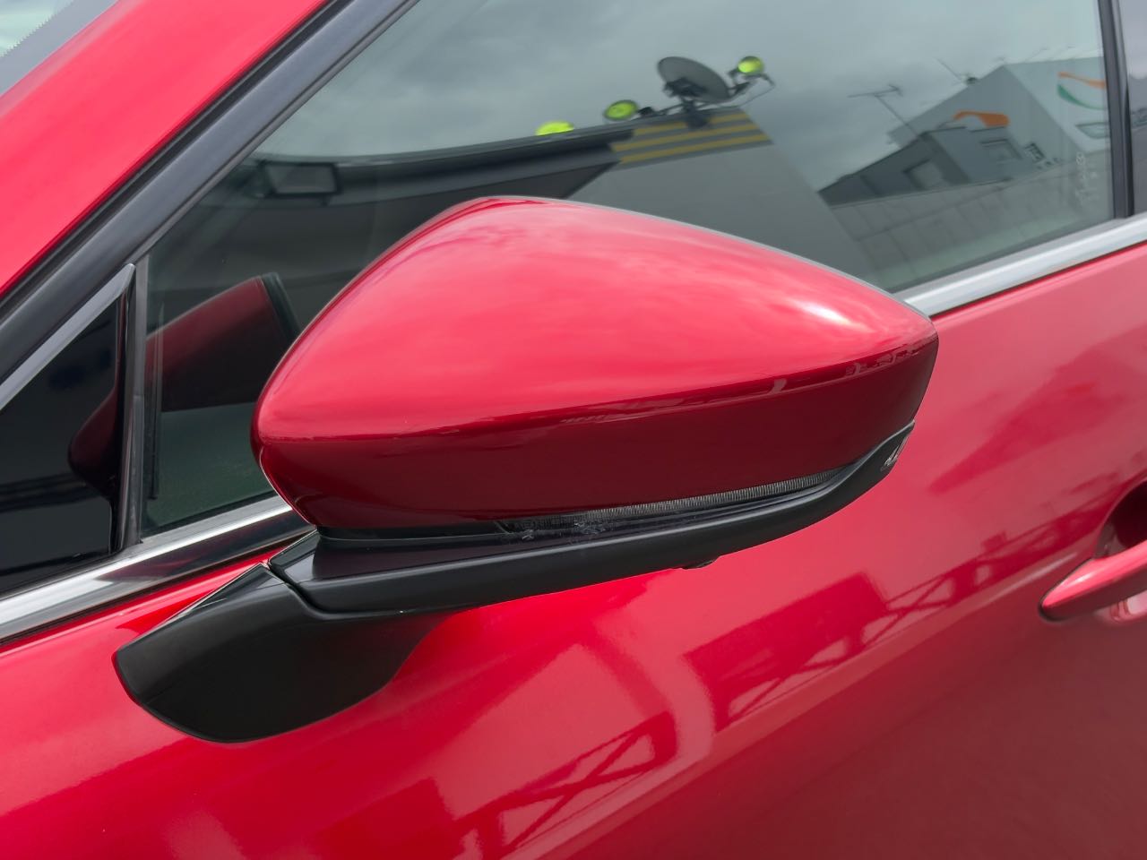 マツダ ＭＡＺＤＡ３　ファストバック