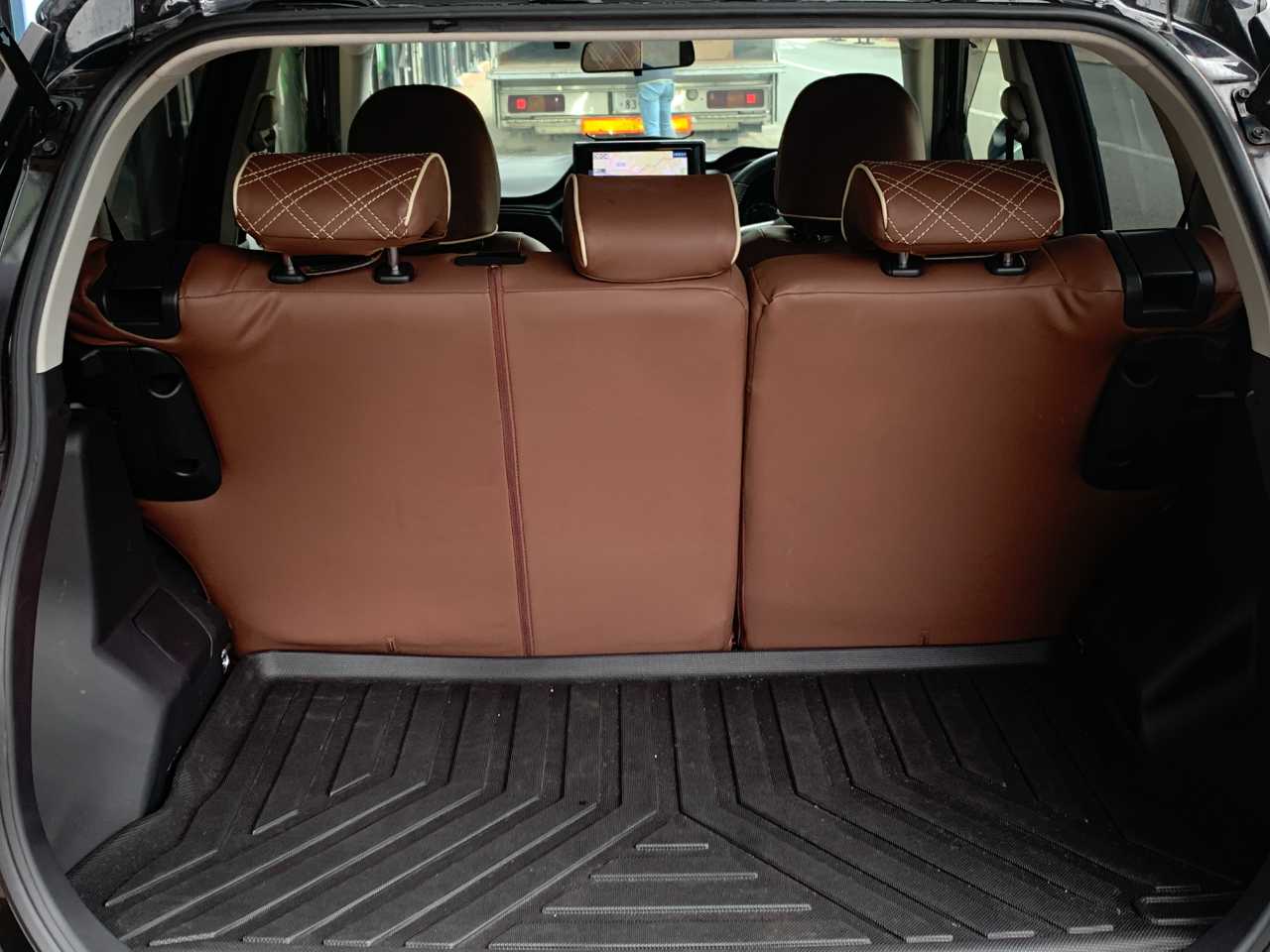 ダイハツ ロッキー　ｅスマートハイブリッド