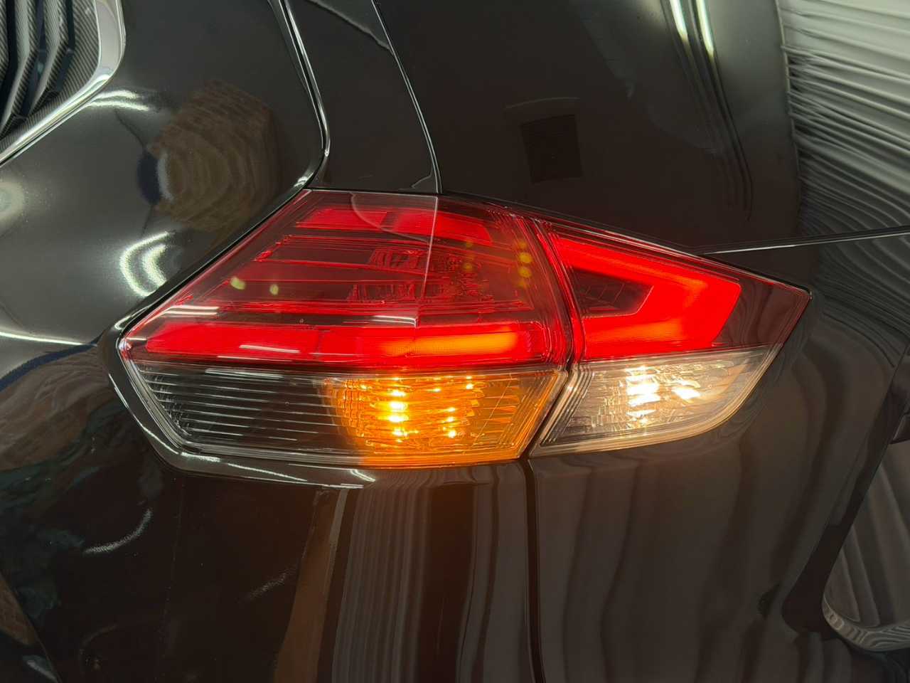 日産 エクストレイル　ハイブリッド