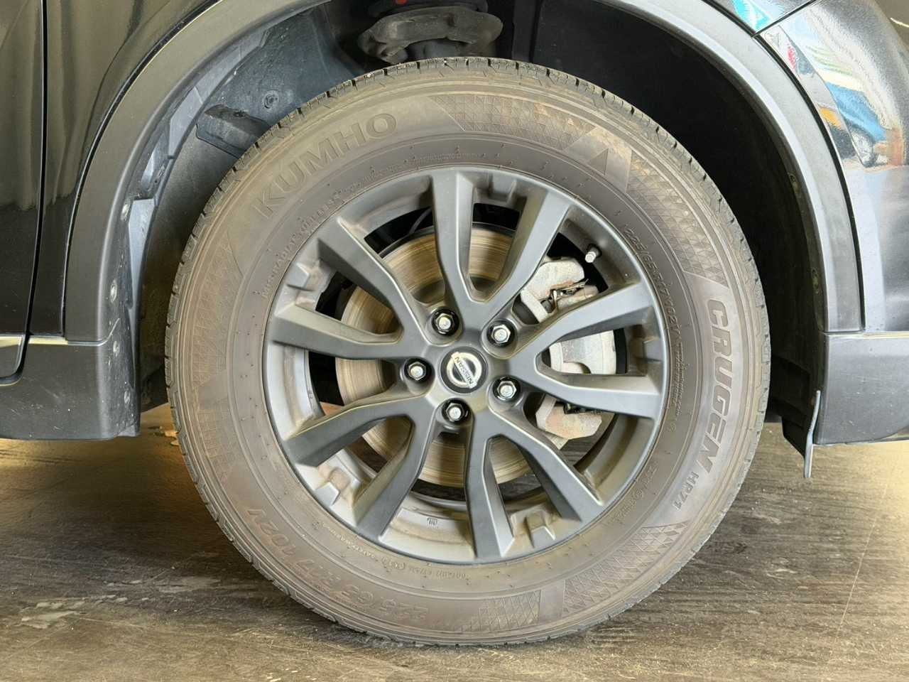 日産 エクストレイル　ハイブリッド
