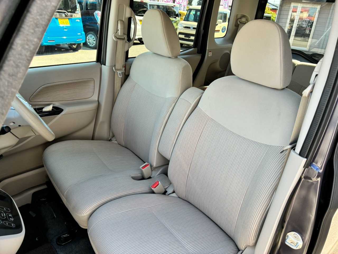 日産 デイズ　ルークス