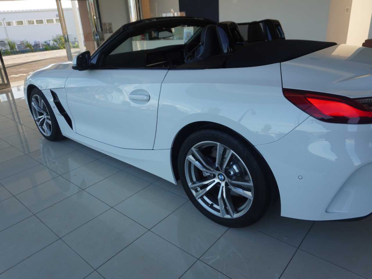 ＢＭＷ ＢＭＷ　Ｚ４　ＯＰ