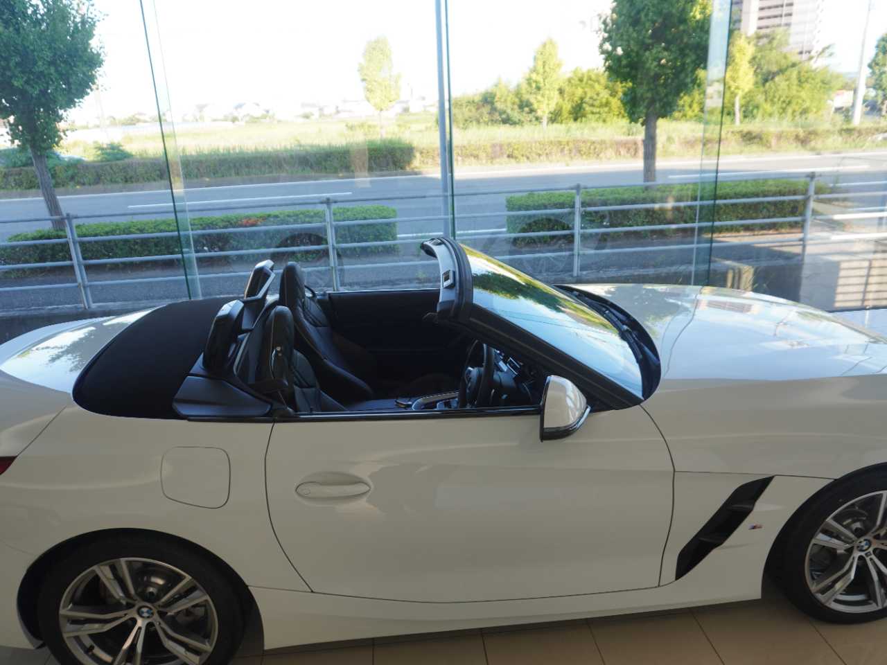 ＢＭＷ ＢＭＷ　Ｚ４　ＯＰ