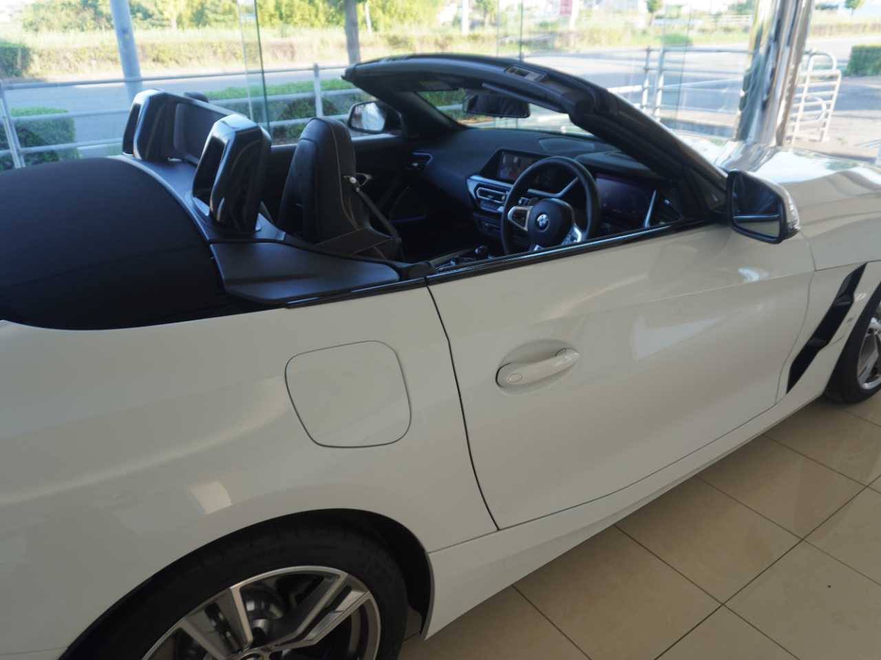ＢＭＷ ＢＭＷ　Ｚ４　ＯＰ