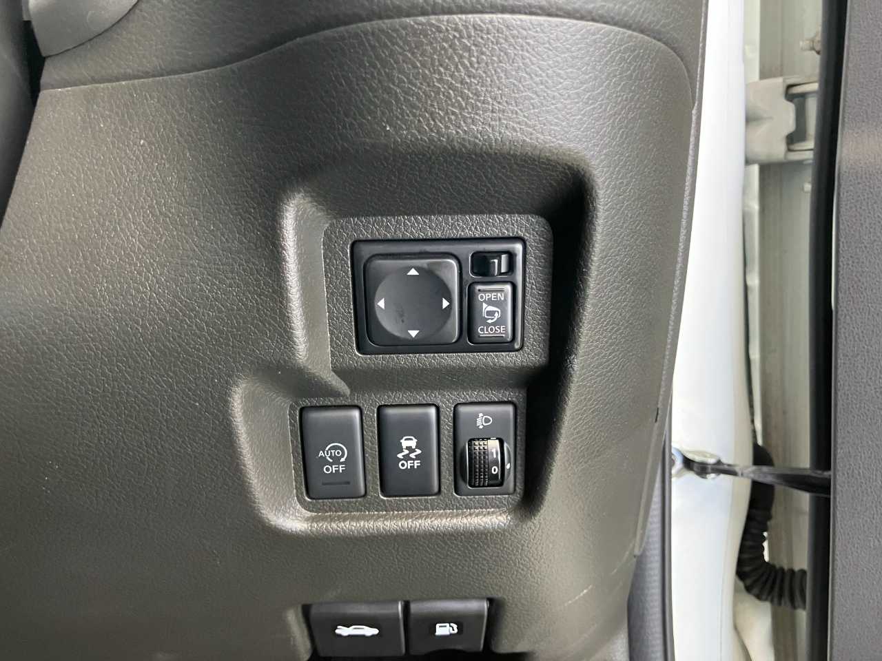 日産 キューブ