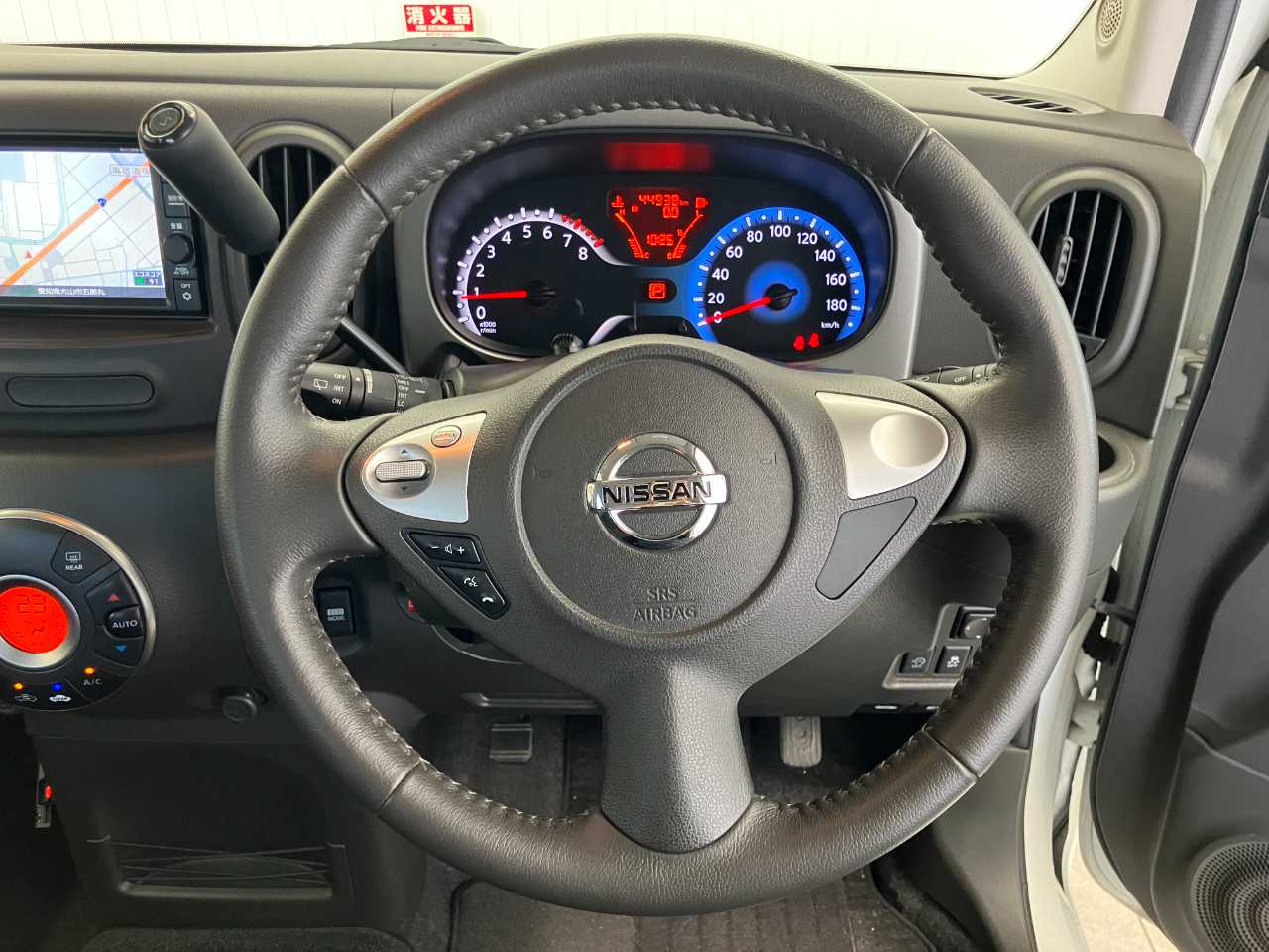日産 キューブ