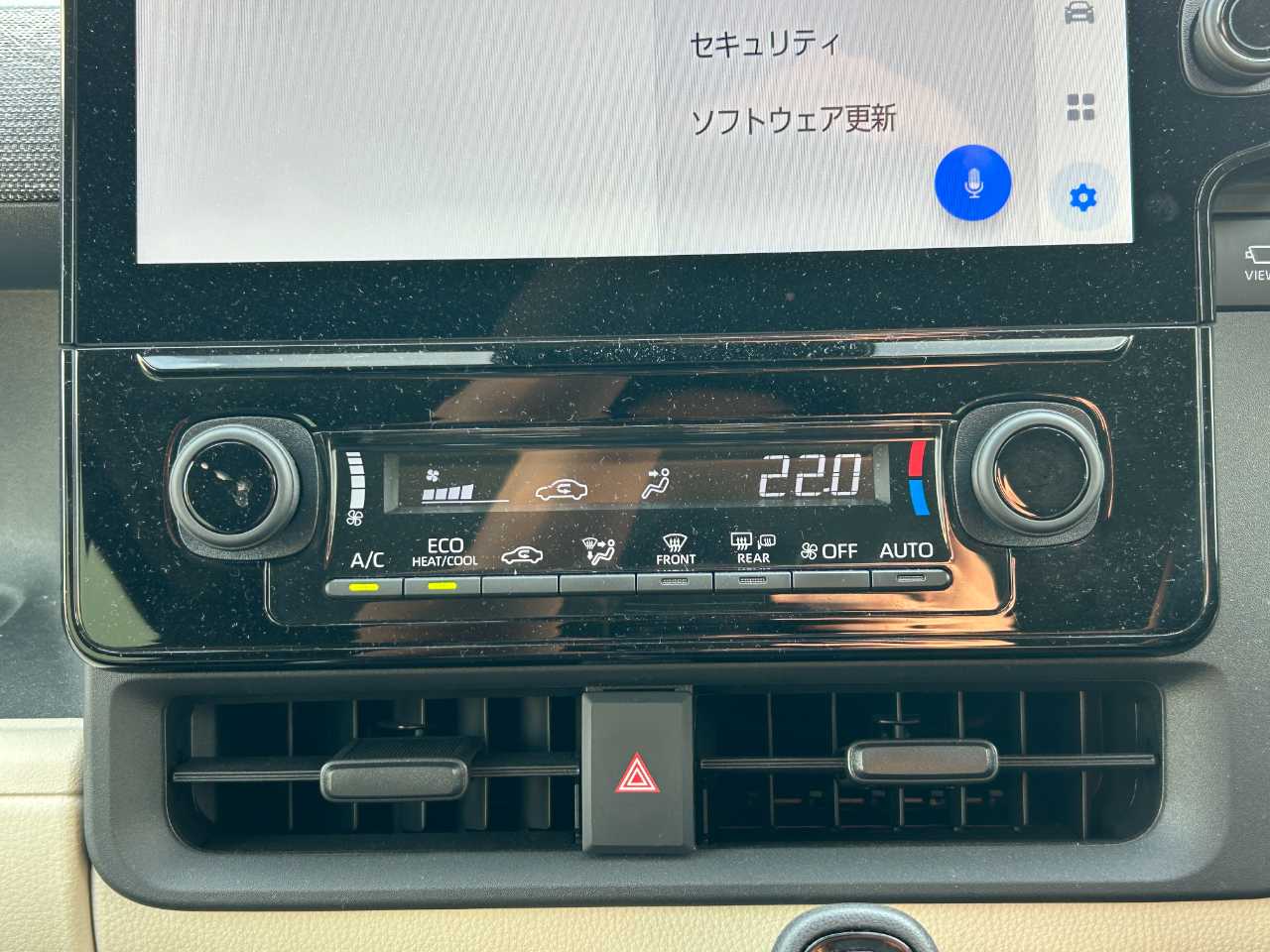 トヨタ シエンタ　ハイブリッド