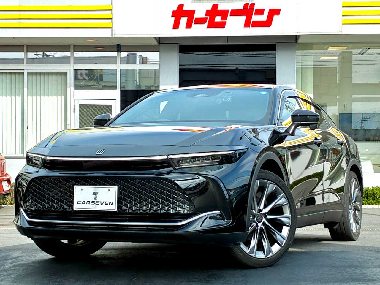 トヨタ クラウン　クロスオーバー　ハイブリッド