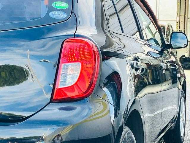 日産 マーチ　ＨＢ