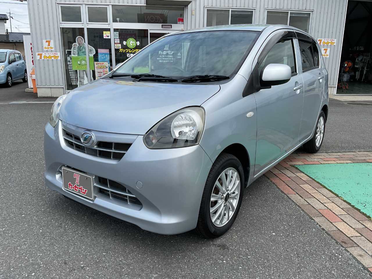 ダイハツ ミラ　イース