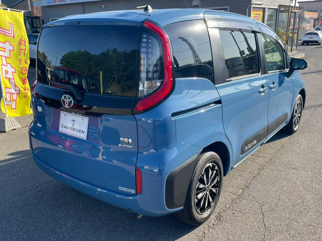 トヨタ シエンタ　ハイブリッド