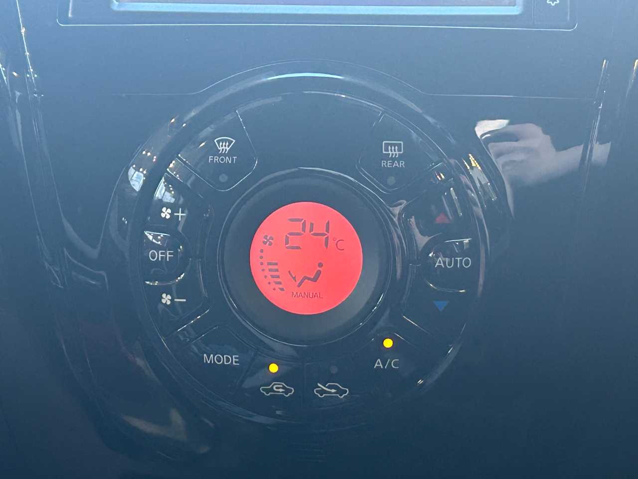 日産 ノート　ＨＢ
