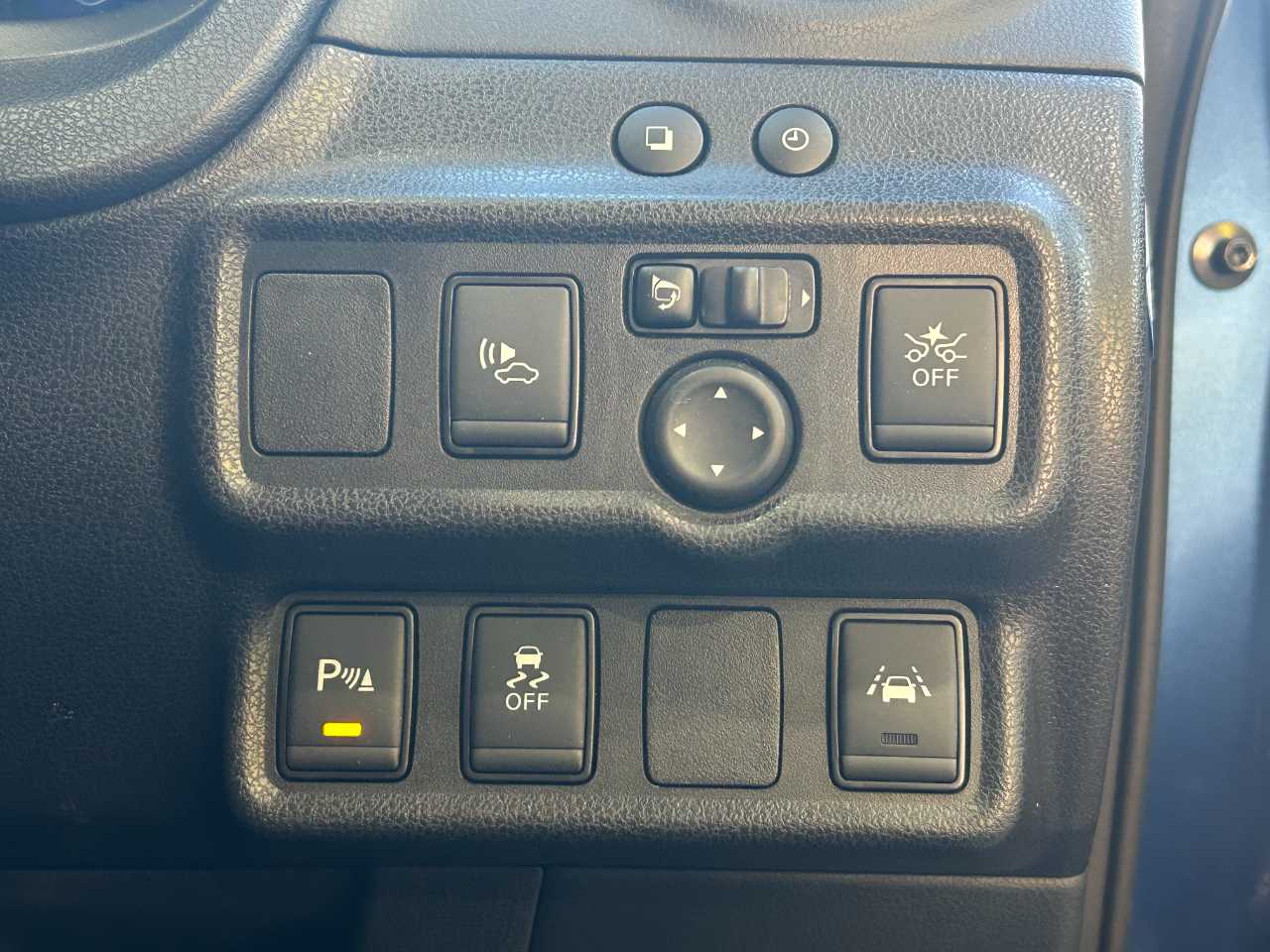 日産 ノート　ＨＢ