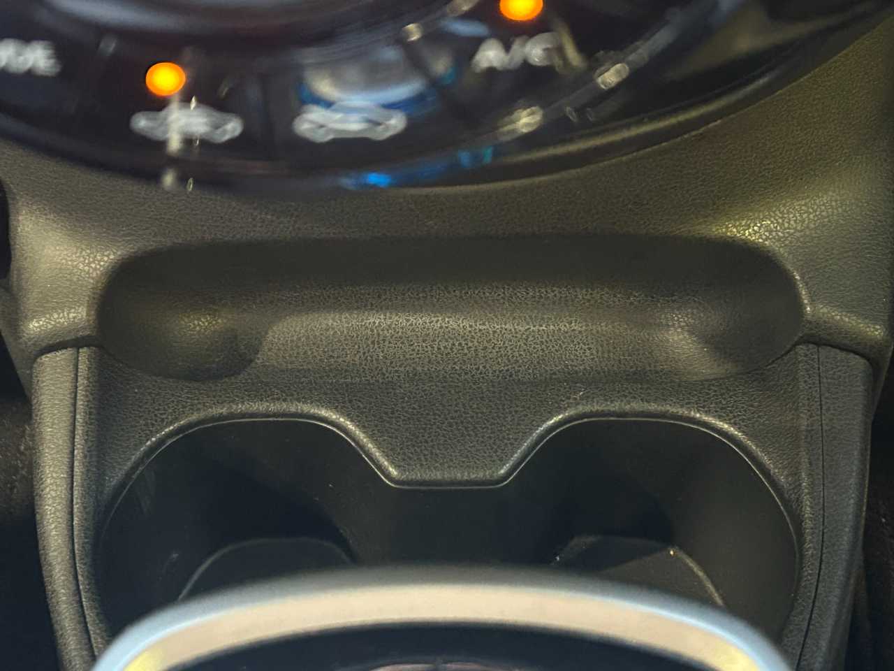 日産 ノート　ＨＢ