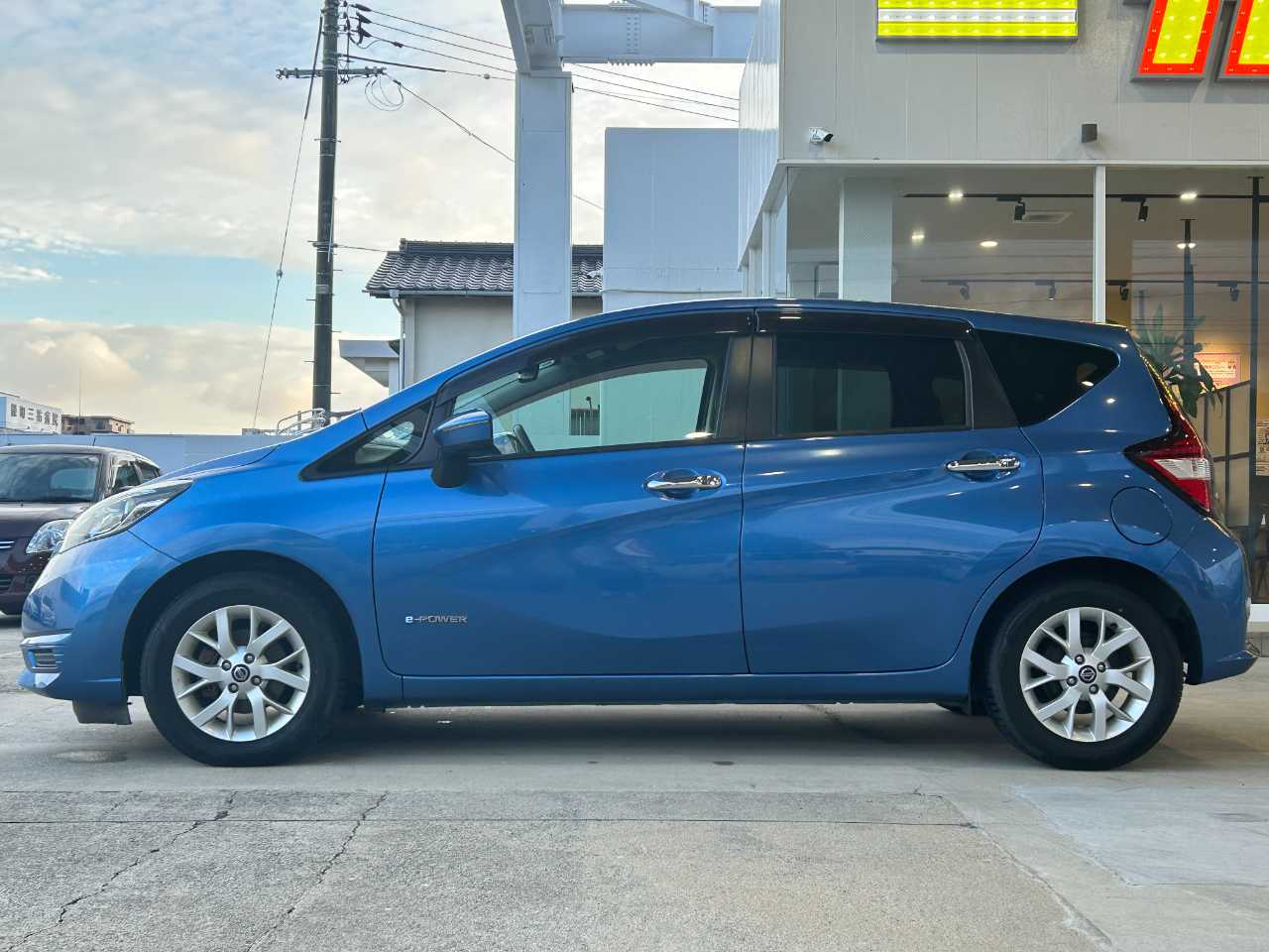 日産 ノート　ＨＢ