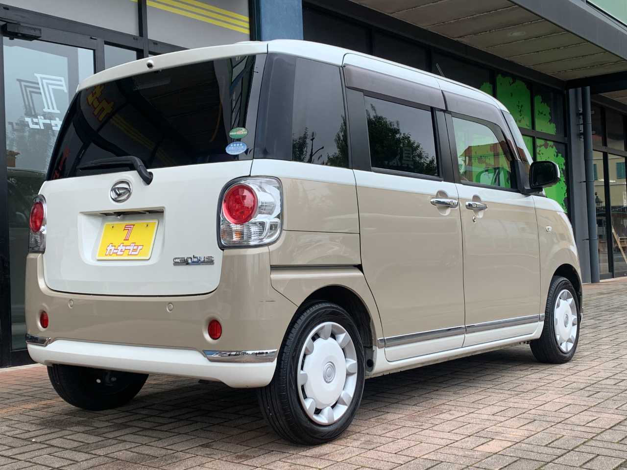 ダイハツ ムーヴ　キャンバス