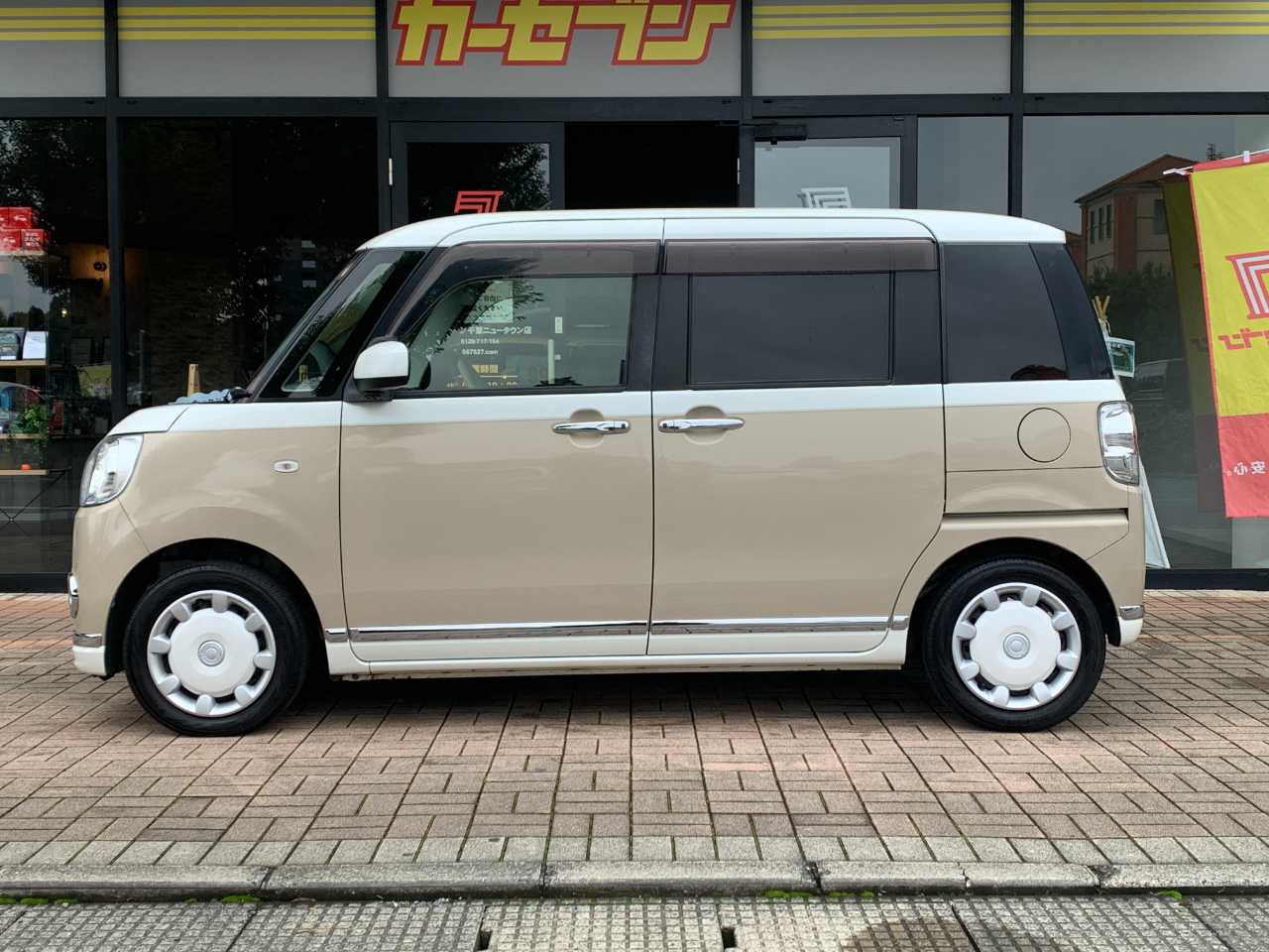 ダイハツ ムーヴ　キャンバス