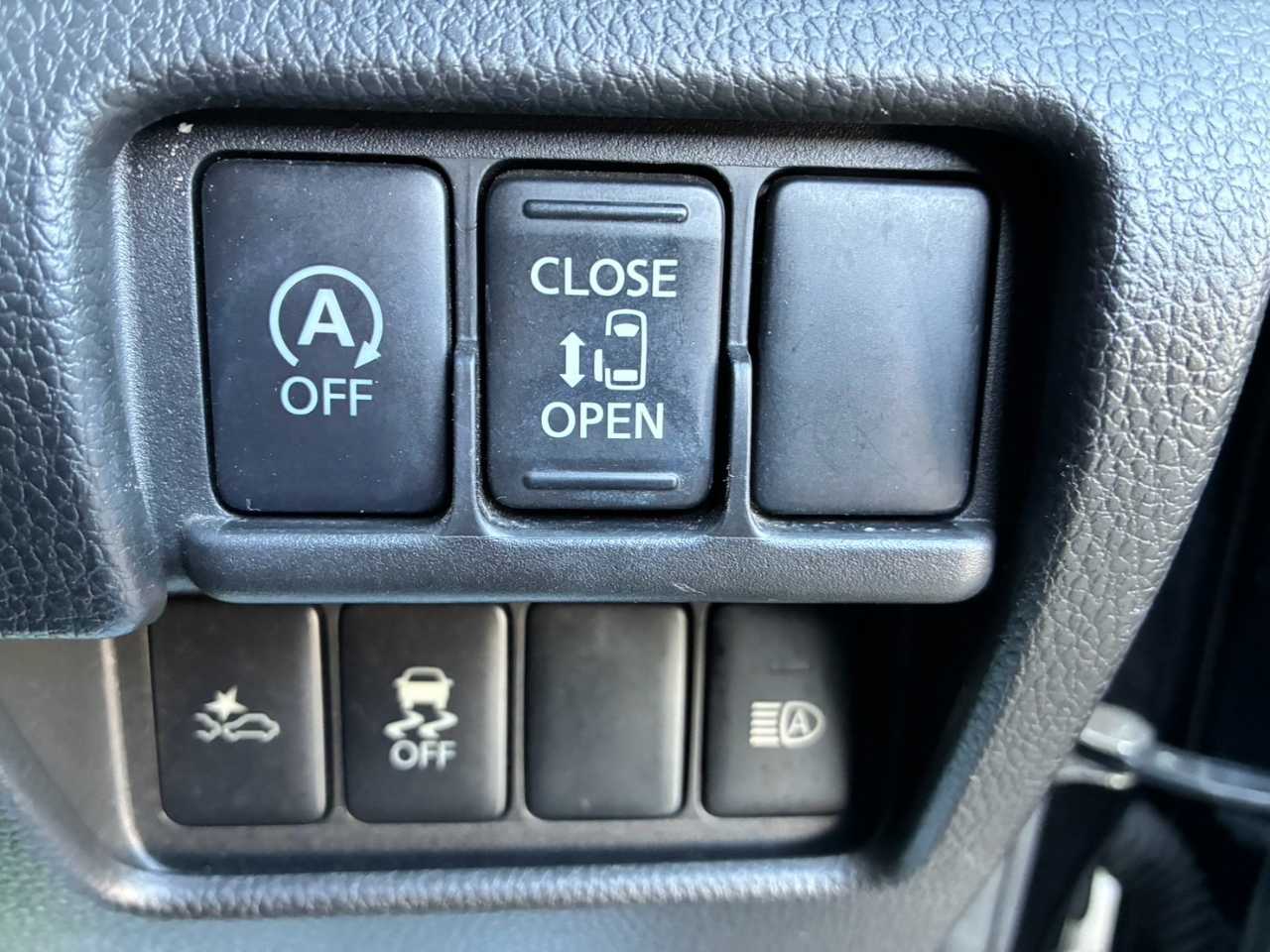 日産 デイズ　ルークス