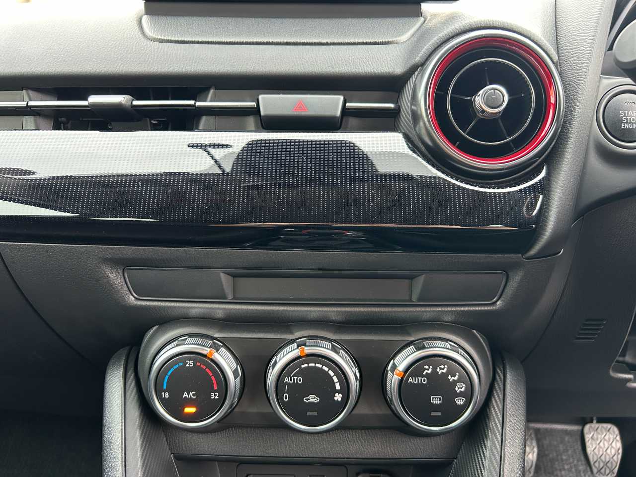 マツダ ＭＡＺＤＡ２