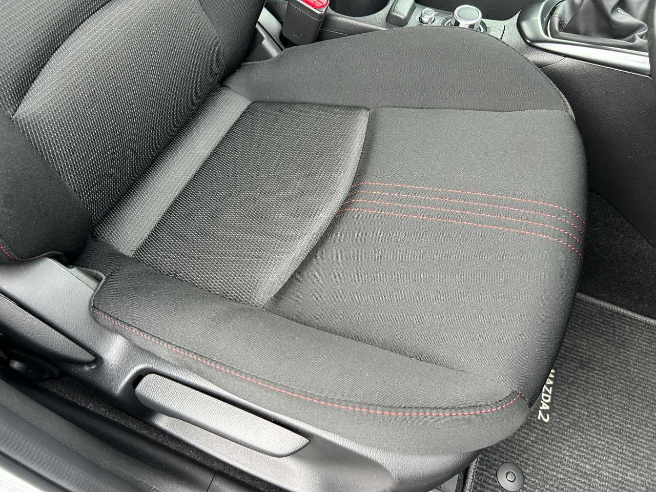 マツダ ＭＡＺＤＡ２