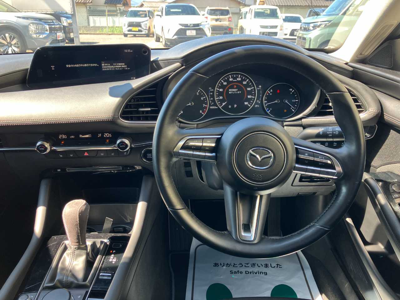 マツダ ＭＡＺＤＡ３　セダン