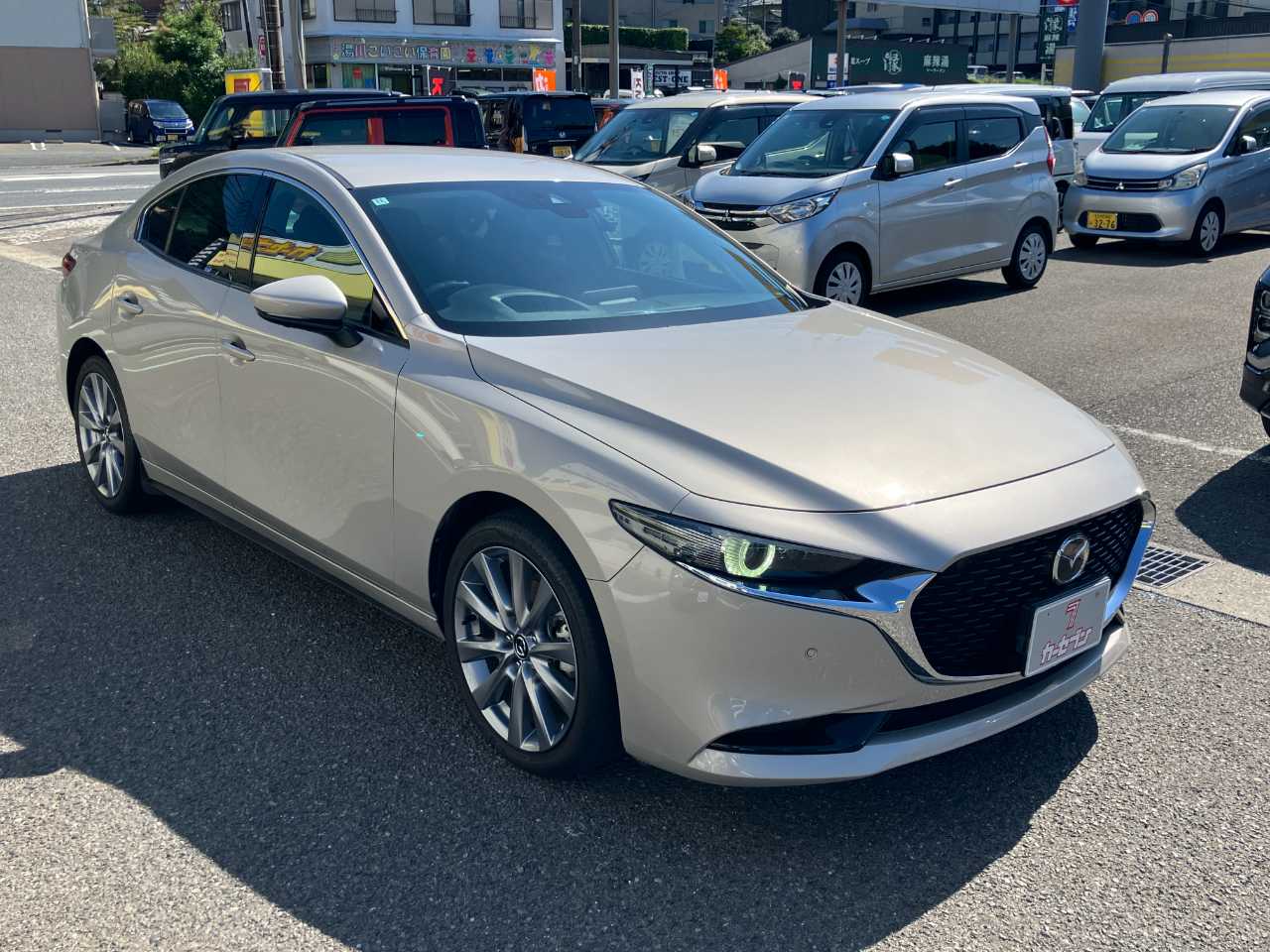 マツダ ＭＡＺＤＡ３　セダン