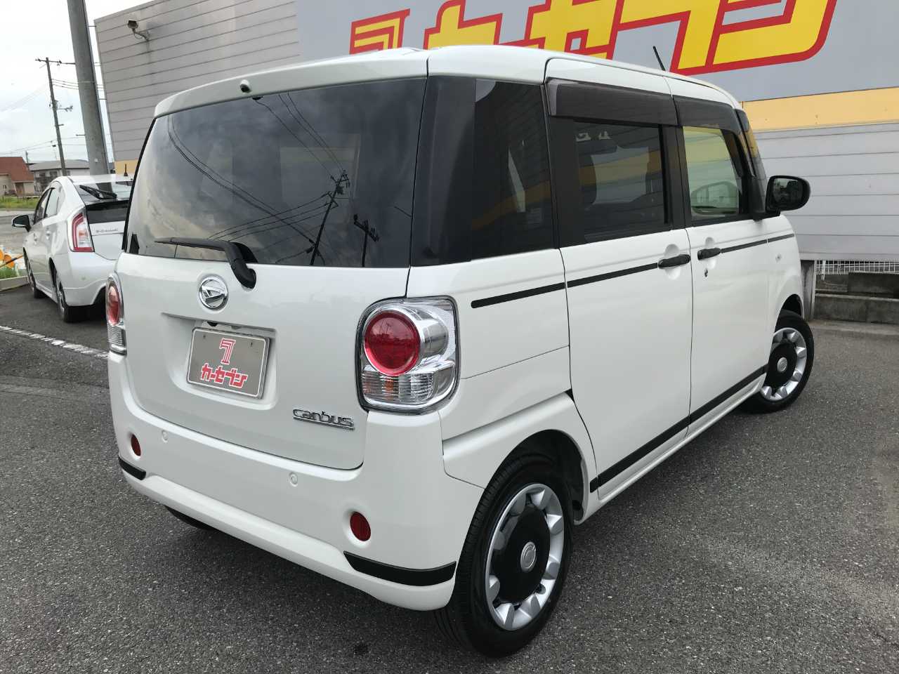 ダイハツ ムーヴ　キャンバス