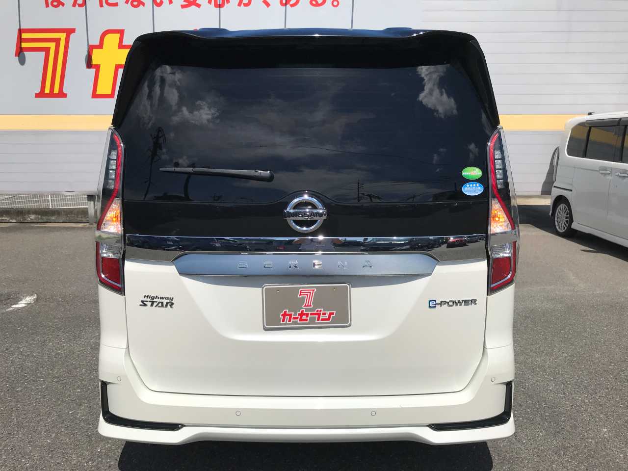 日産 セレナ