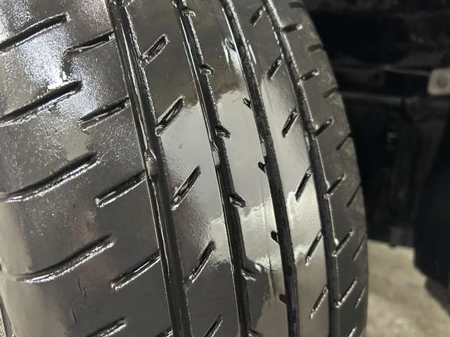 トヨタ アルファード　ハイブリッド