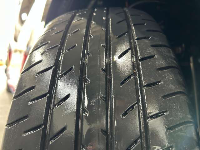 トヨタ アルファード　ハイブリッド