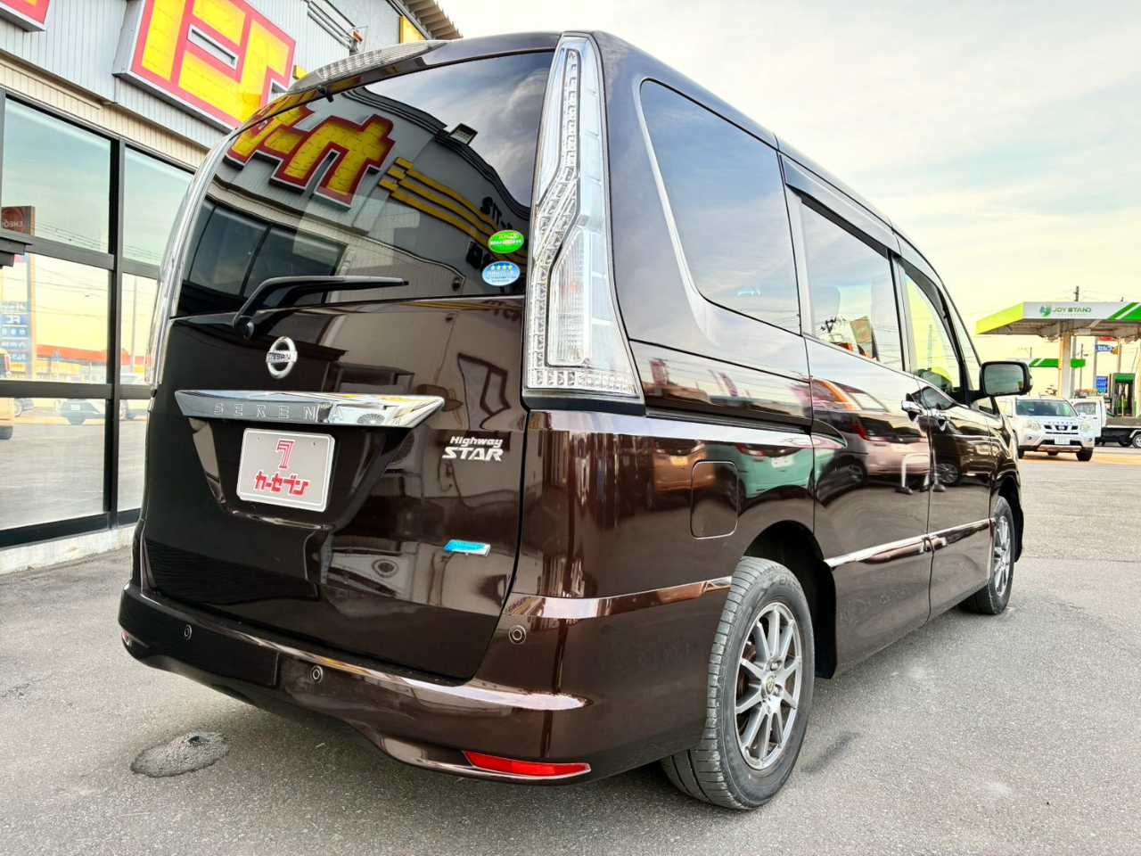 日産 セレナ