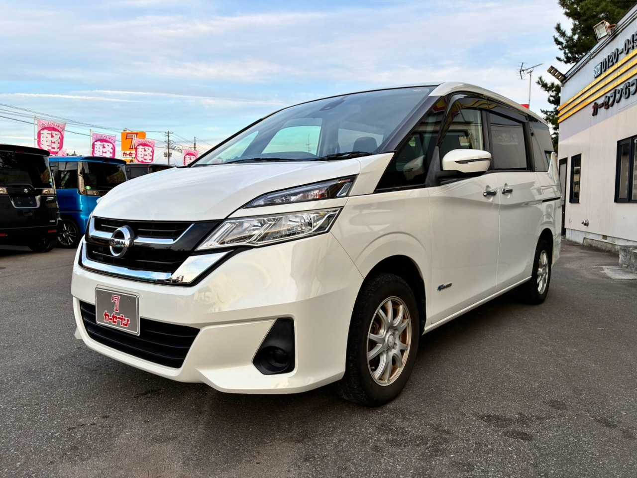 日産 セレナ
