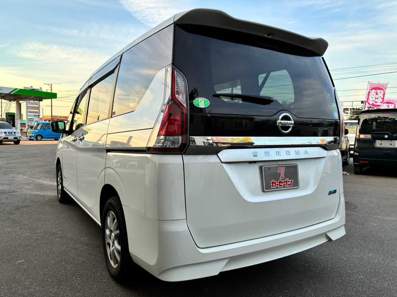 日産 セレナ
