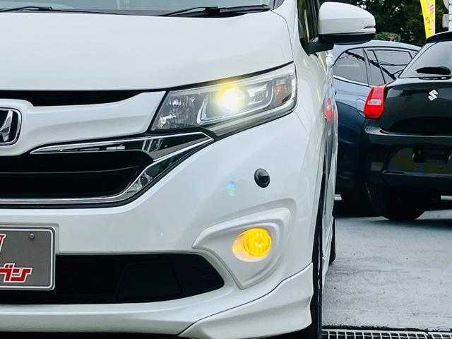 ホンダ フリード　ハイブリッド