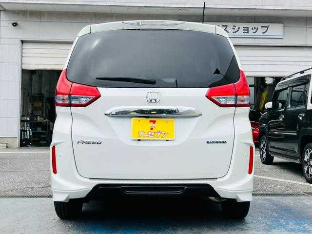 ホンダ フリード　ハイブリッド