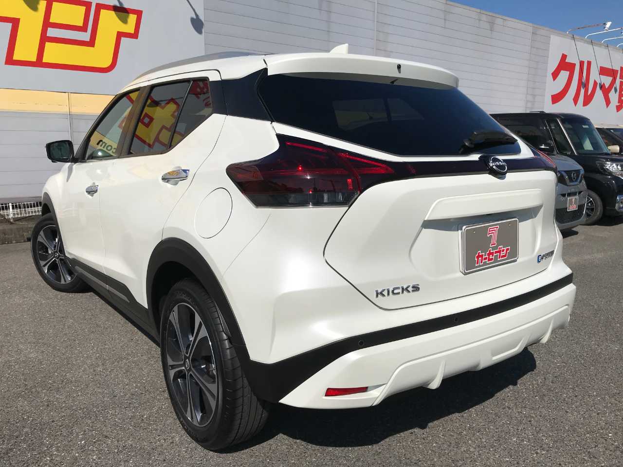日産 ＫＩＣＫＳ