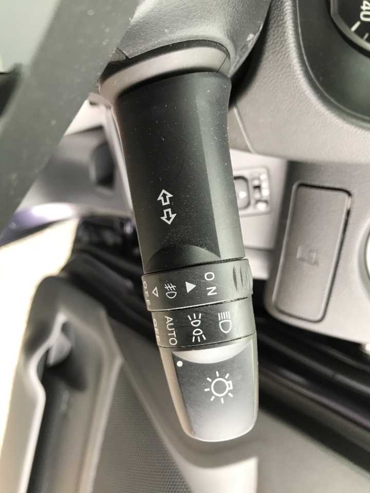 日産 デイズ　ルークス