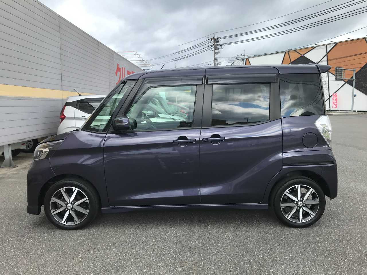 日産 デイズ　ルークス