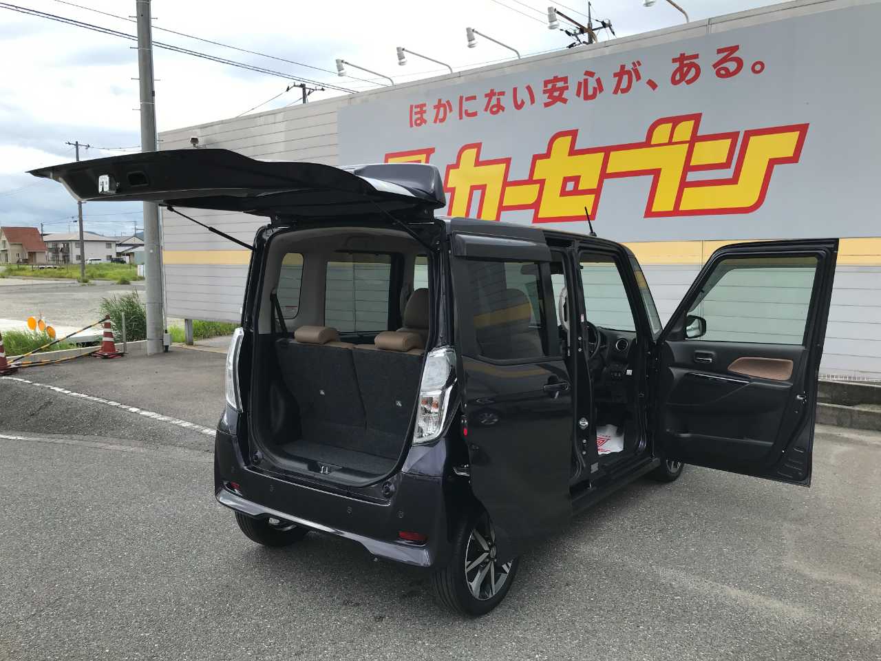 日産 デイズ　ルークス