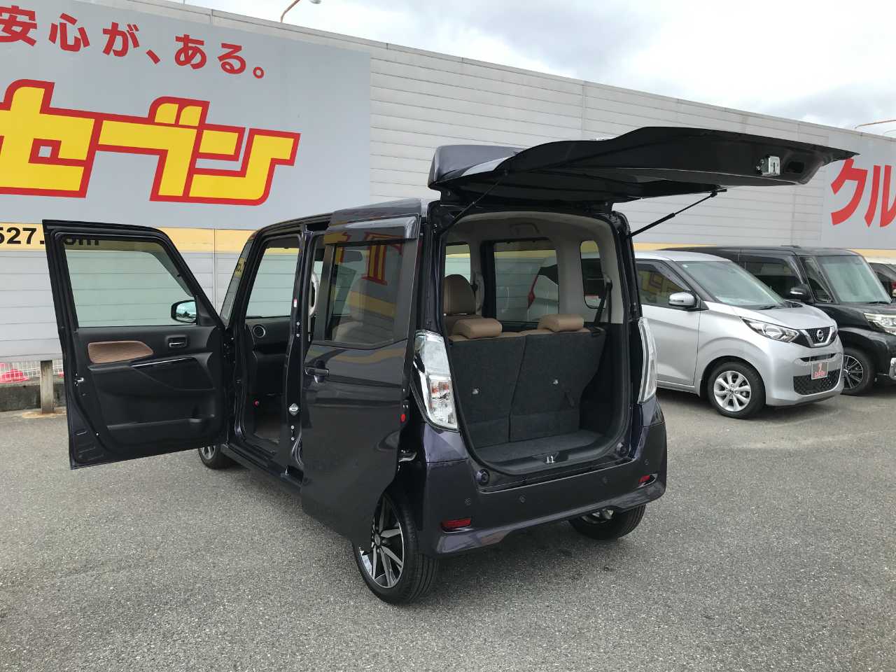 日産 デイズ　ルークス