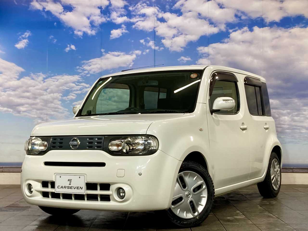 日産 キューブ