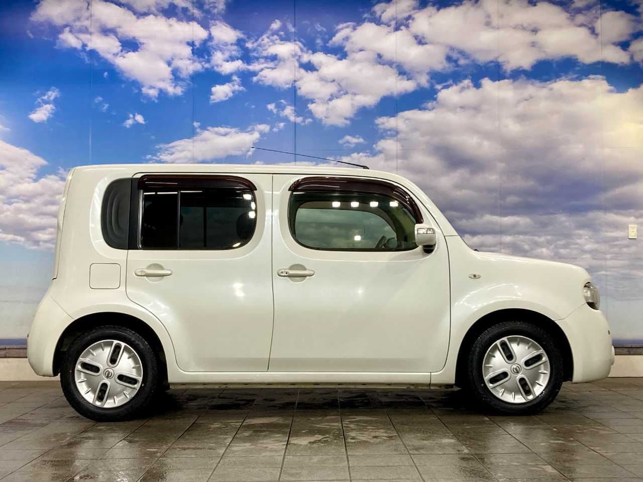 日産 キューブ