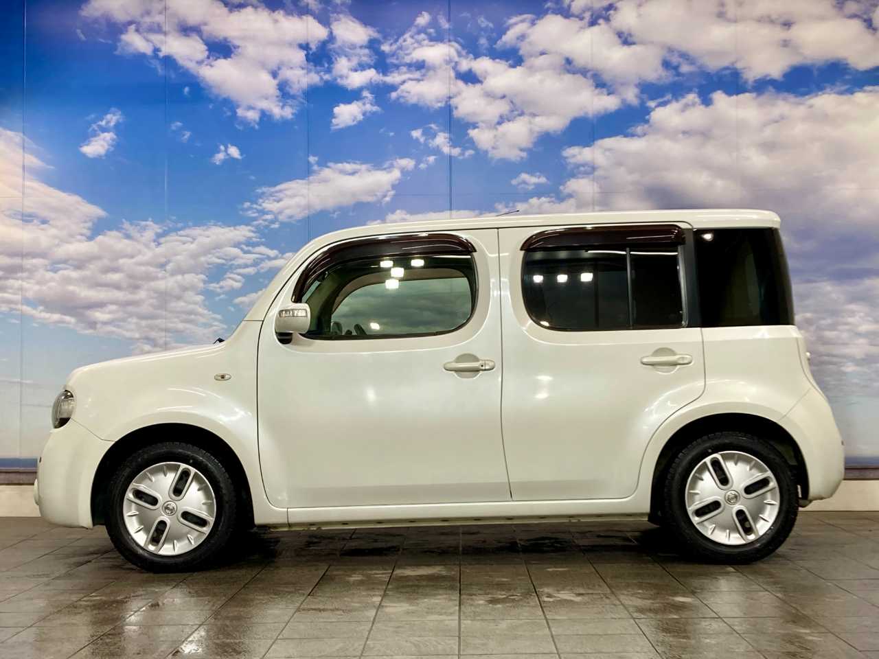 日産 キューブ
