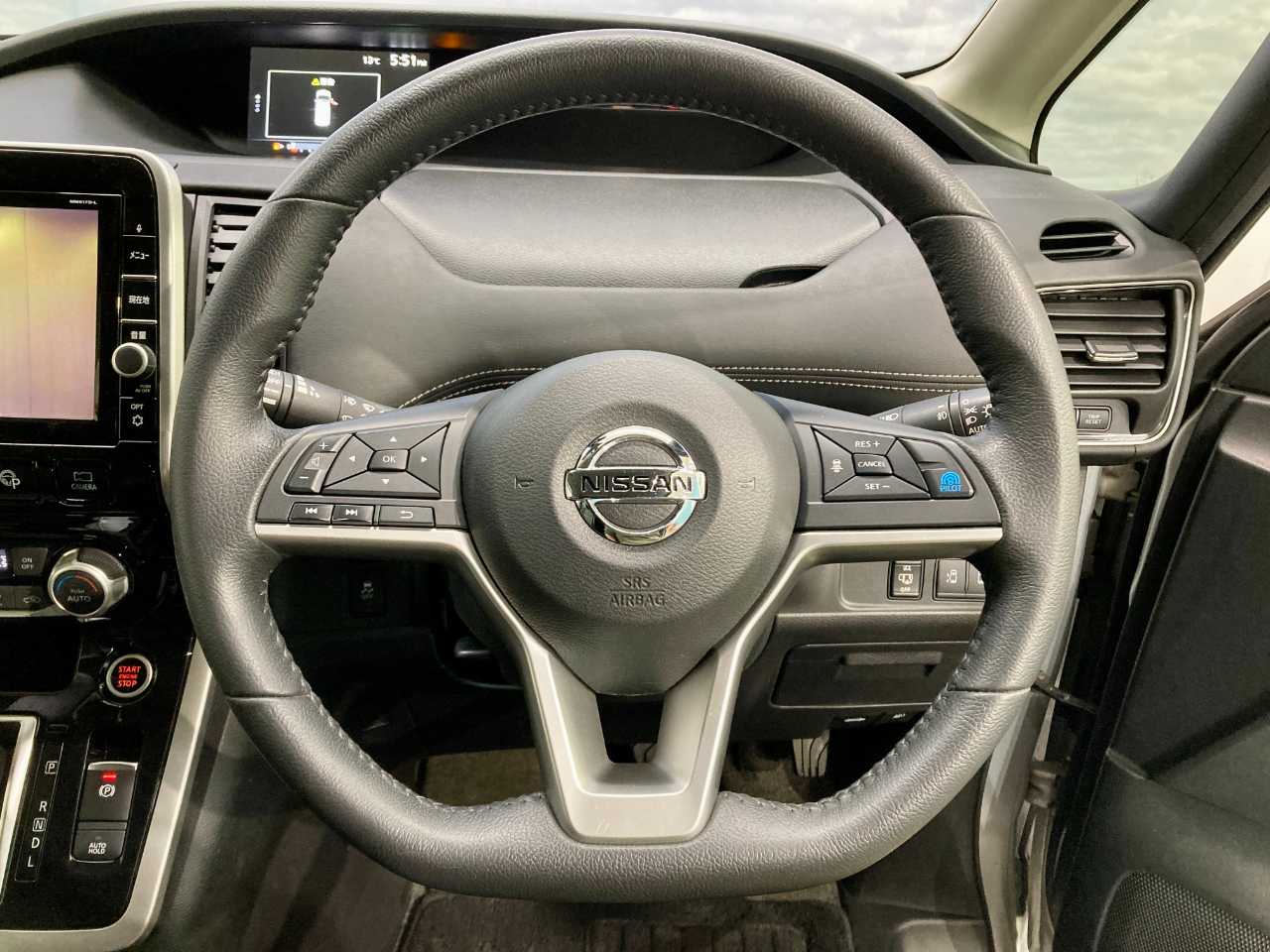 日産 セレナ