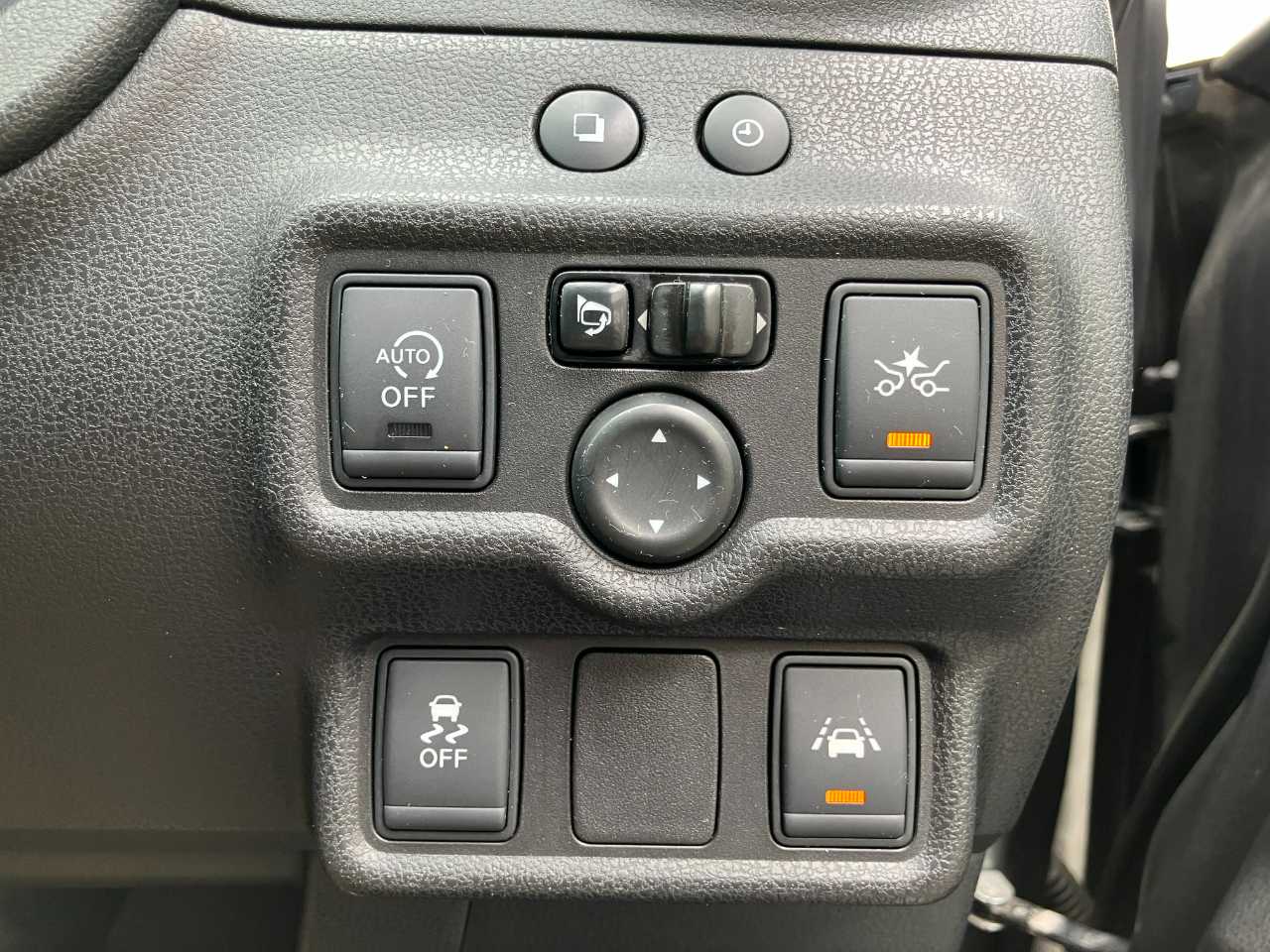 日産 ノート　ＨＢ