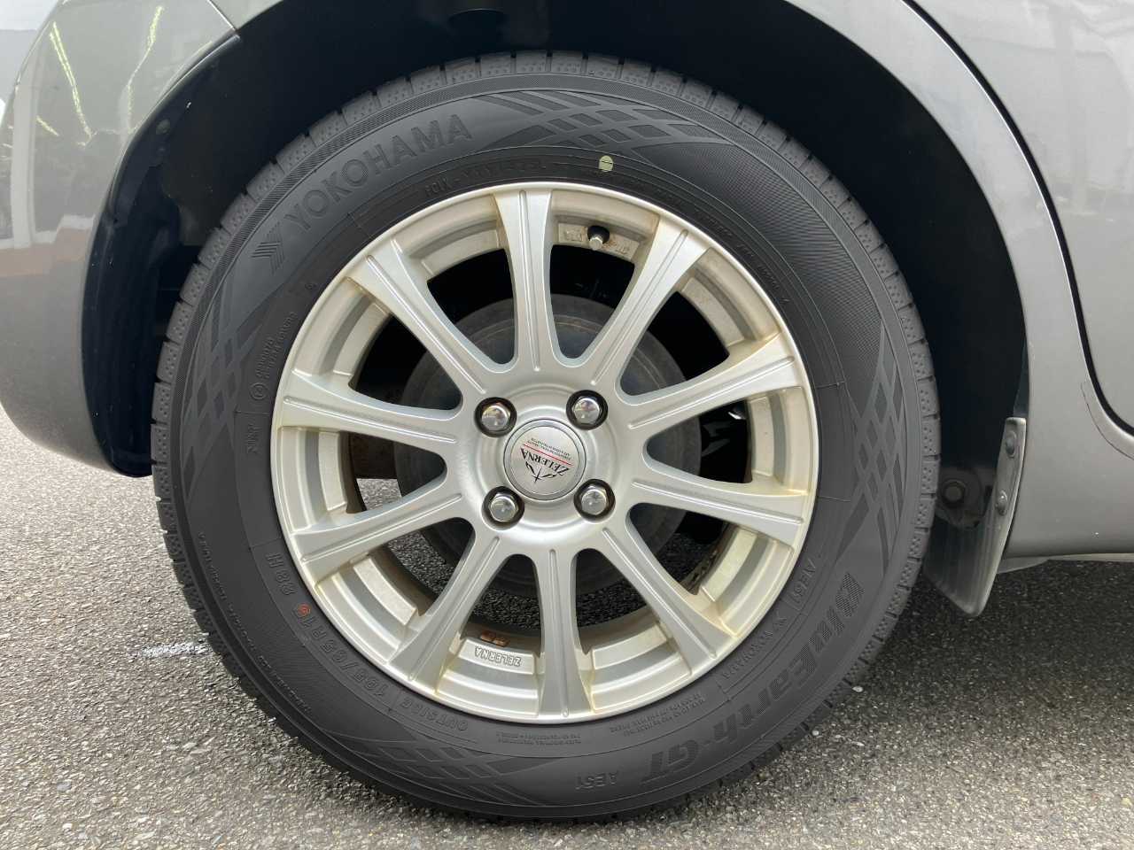 日産 ノート　ＨＢ