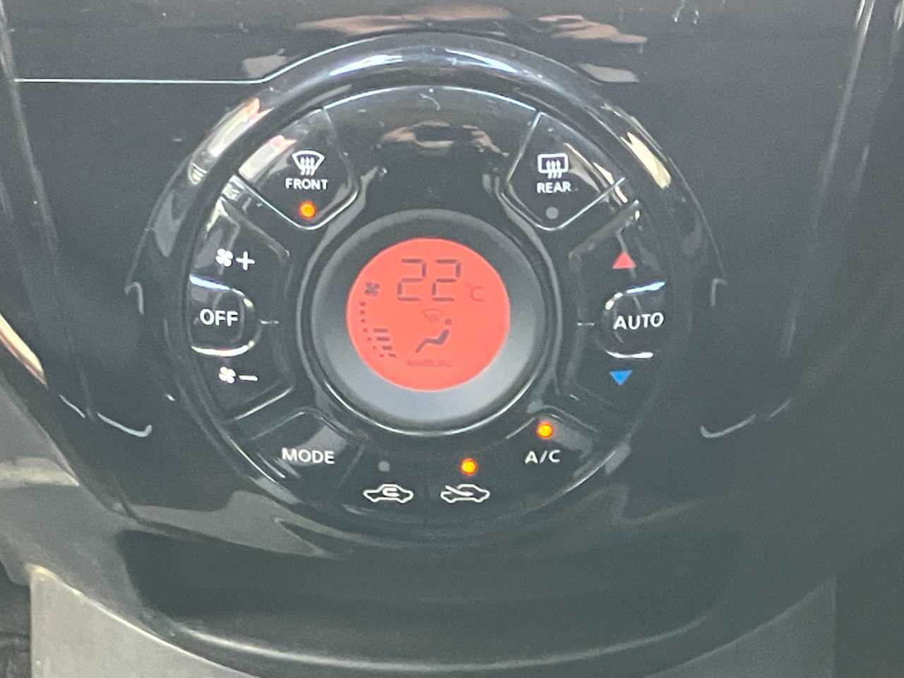 日産 ノート　ＨＢ